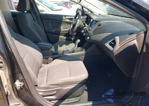 2019 Chevrolet Cruze Ls из США, поврежденный, VIN 1G1BC5SM5K7107903